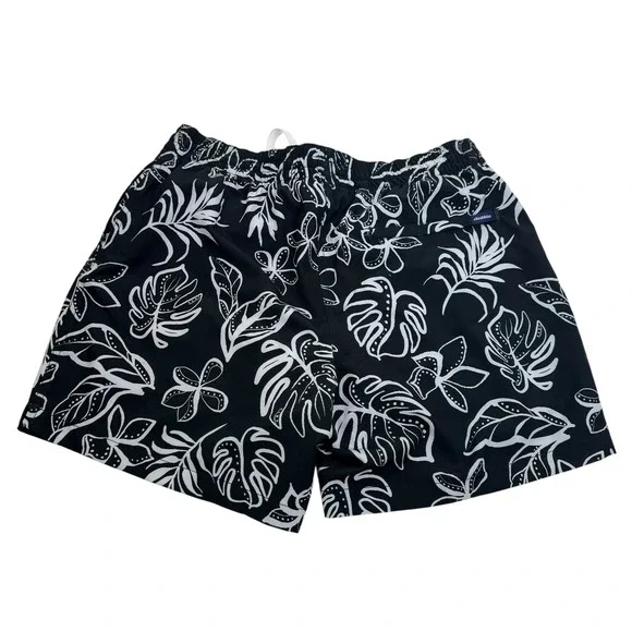 Chubbies Mens Swim Trunks Black White Tropical Floral 5.5 Inch Inseam Medium - Picture 5 of 7